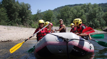Rafting et Canoe dans les gorges de l'Allier depuis le lac de Naussac
